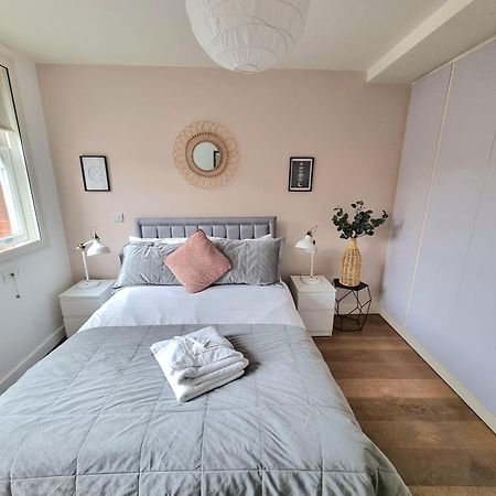 London City Apartments Bagian luar foto