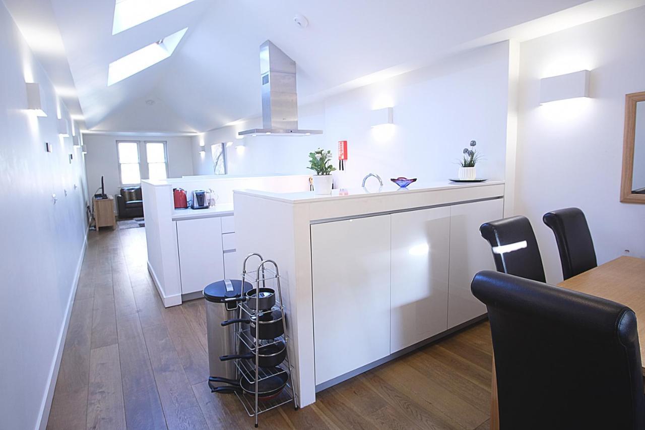 London City Apartments Bagian luar foto