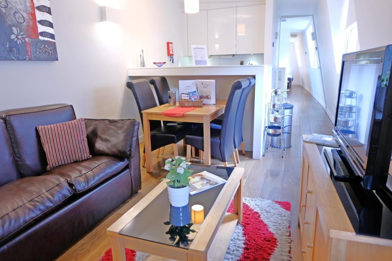 London City Apartments Bagian luar foto