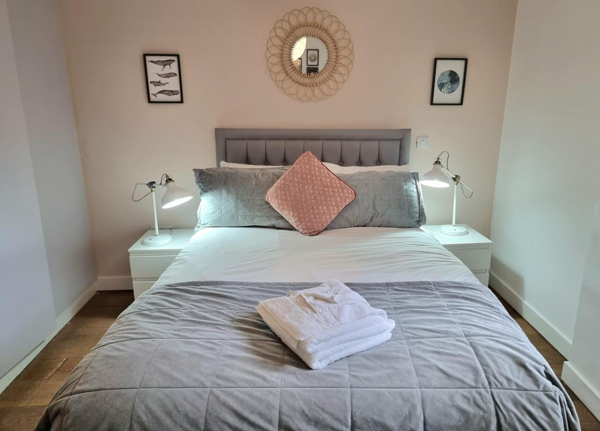 London City Apartments Bagian luar foto