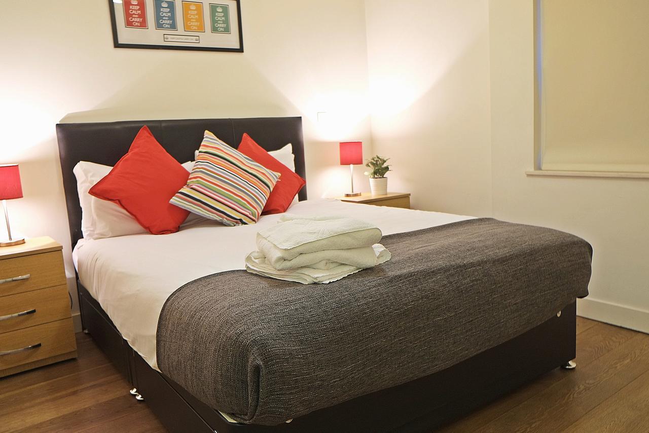 London City Apartments Bagian luar foto