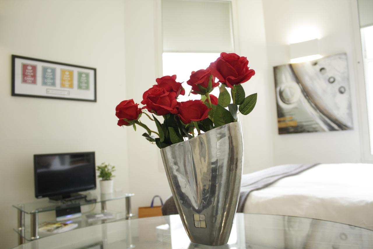 London City Apartments Bagian luar foto
